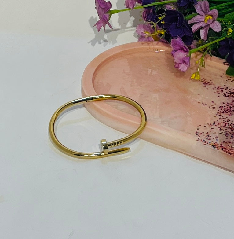 Anti Tarnish Cartier Nail Bracelet