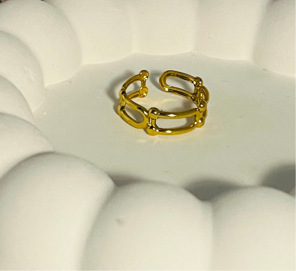 Anti tarnish Adjustable Chain Band Ring