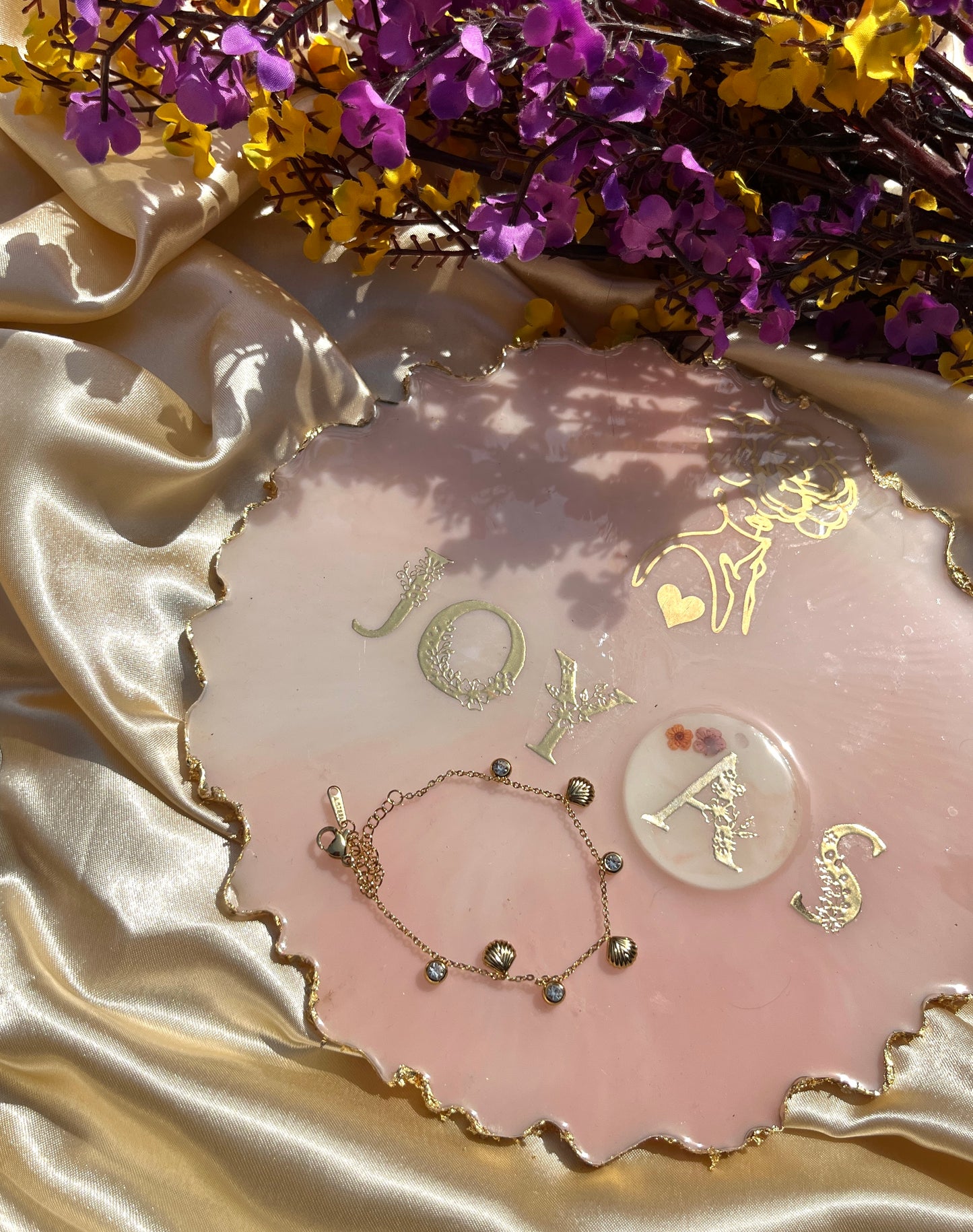minimal anti-tarnish bracelet for women's daily wear