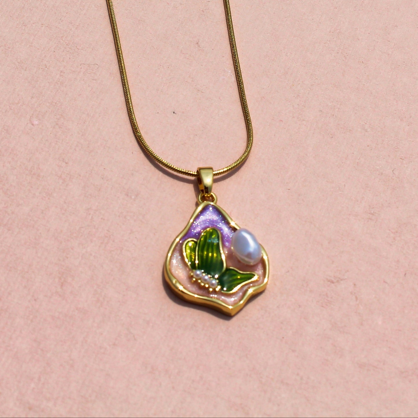 Anti Tarnish Gold Plated Necklace with Pear Shaped Vintage Pendant