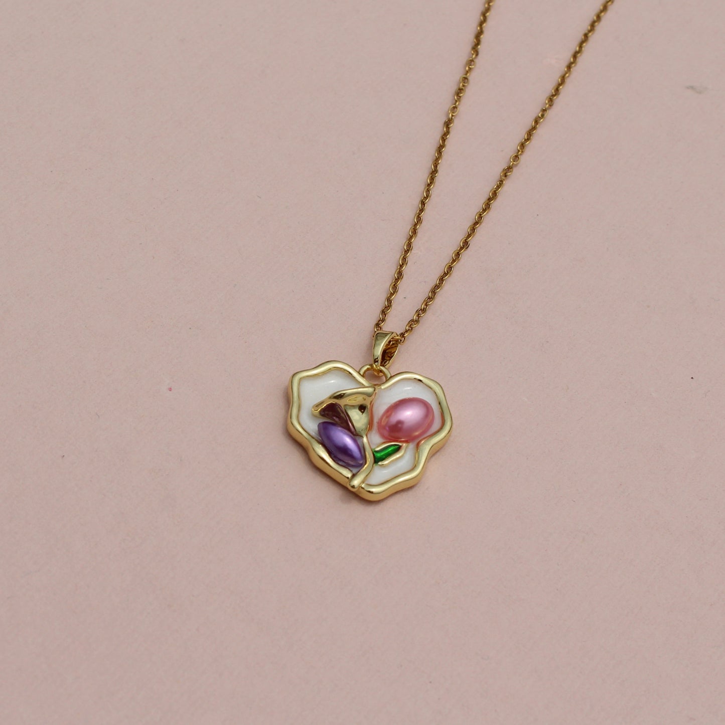 Anti Tarnish Gold Plated Necklace with Heart Shaped Vintage Pendant