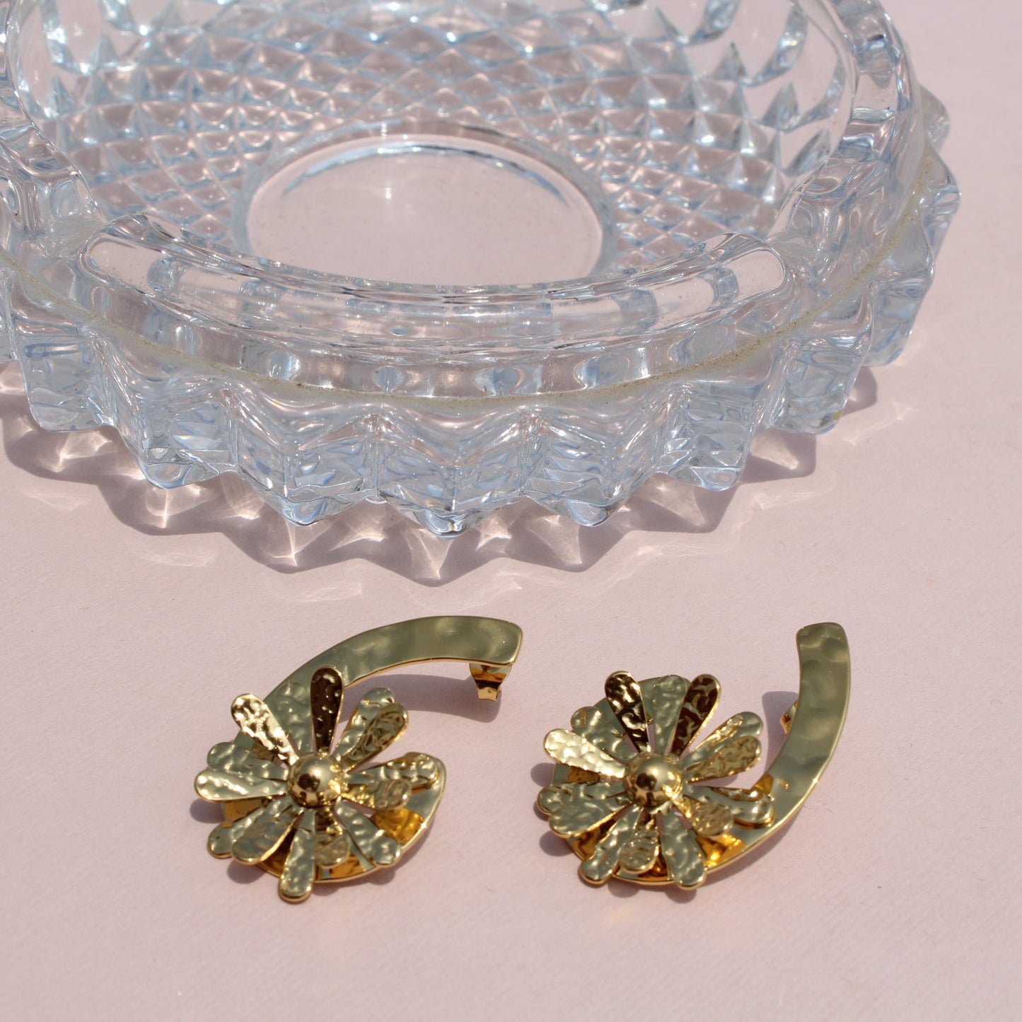 Anti-Tarnish Gold Plated Unique Flower Tops