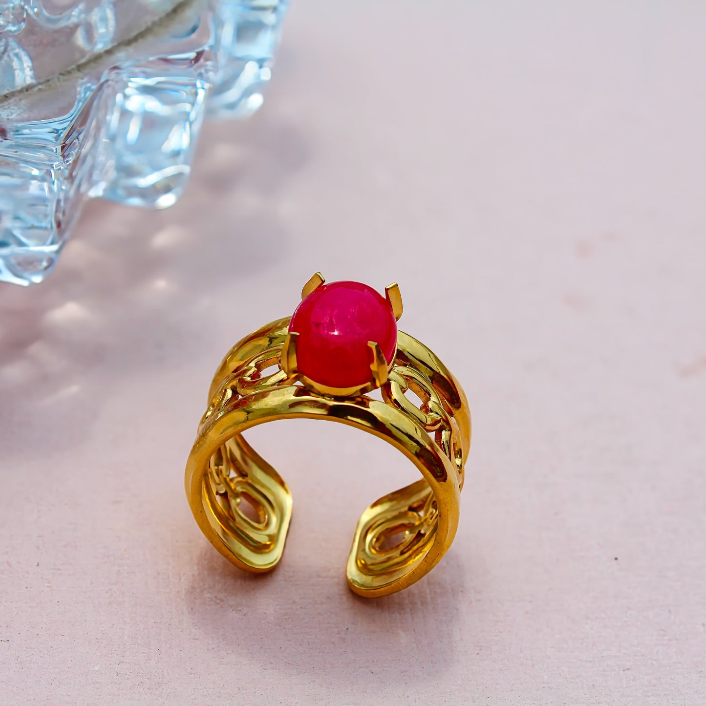 Anti-Tarnish Gold Plated Ajustable Ring Pink Stone