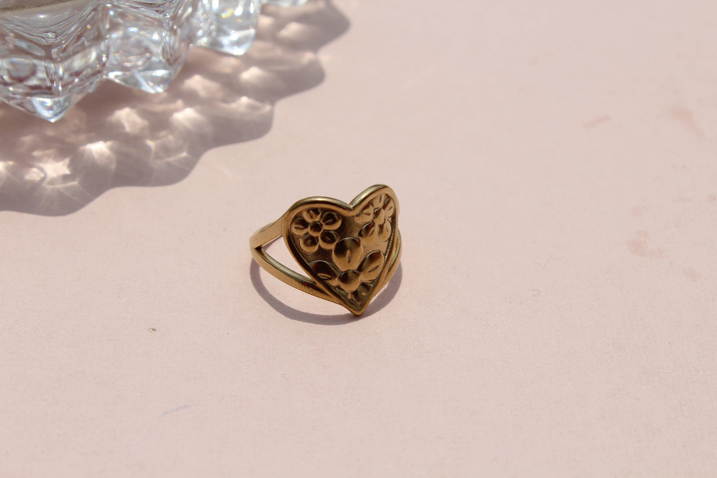 Anti-Tarnish Gold Plated Adjustable Flower Design on Heart Ring