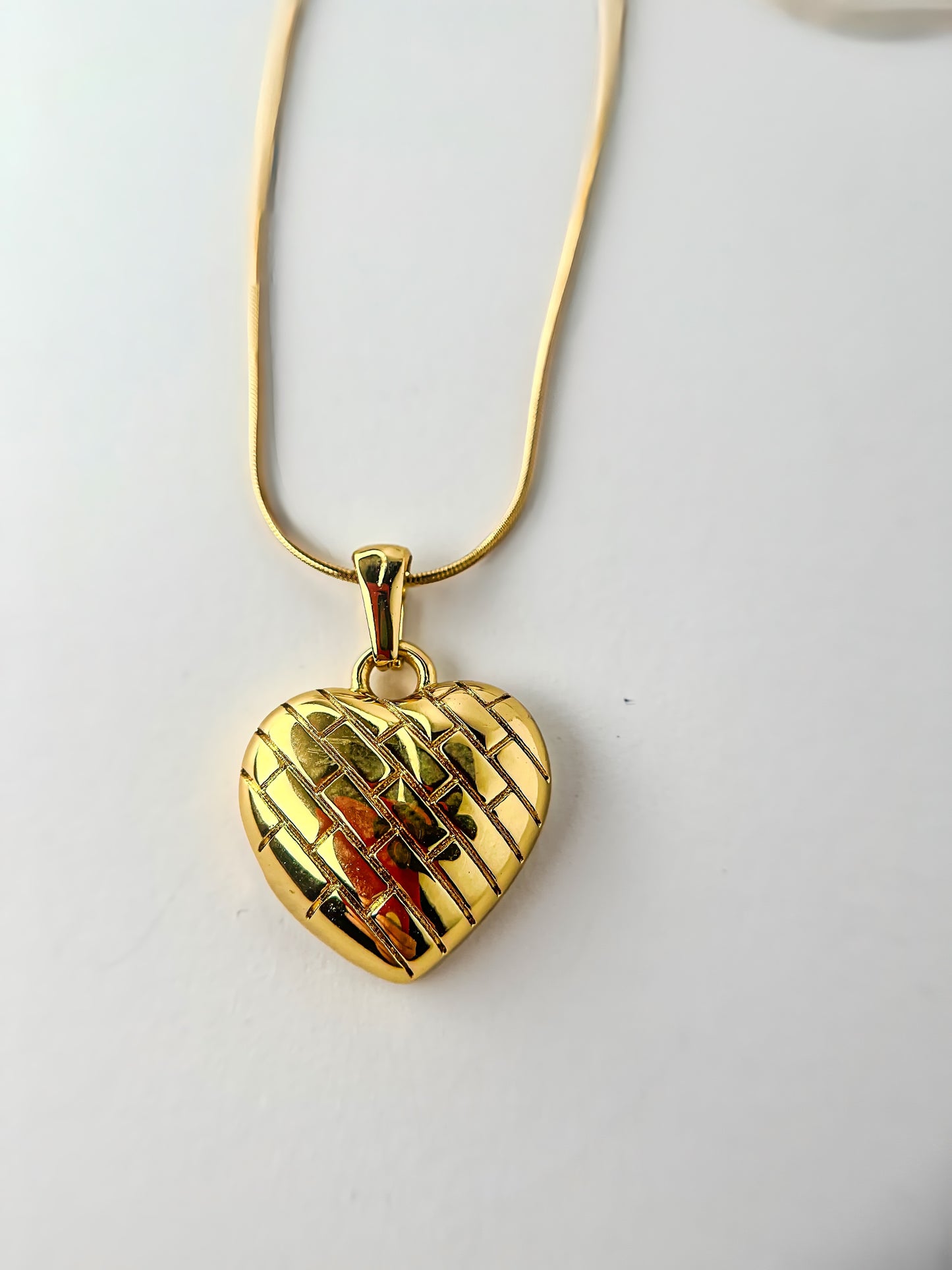 Anti-Tarnish Heart Locket Necklace