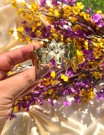 Avika Chunky Flower Bracelet