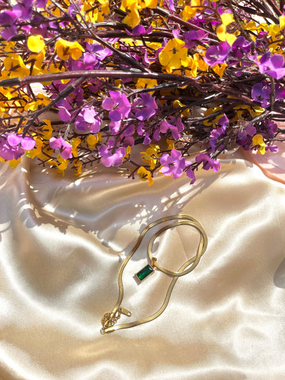 Kasturi Pendant Necklace