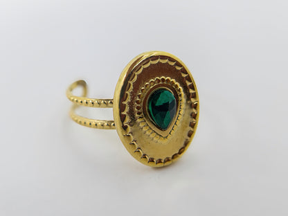 Anti-Tarnish Gold Plated Ajustable Oval Ring Green Stone