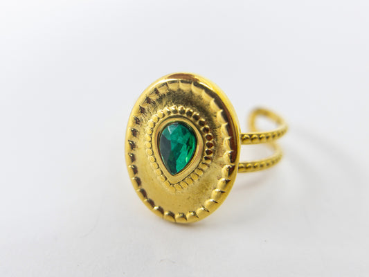 Anti-Tarnish Gold Plated Ajustable Oval Ring Green Stone