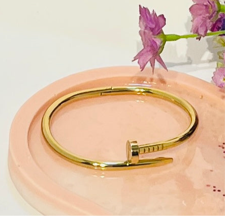 Anti Tarnish  Cartier Nail Bracelet
