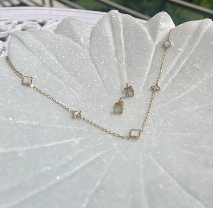 Anti-Tarnish Clover Necklace and Earring Set