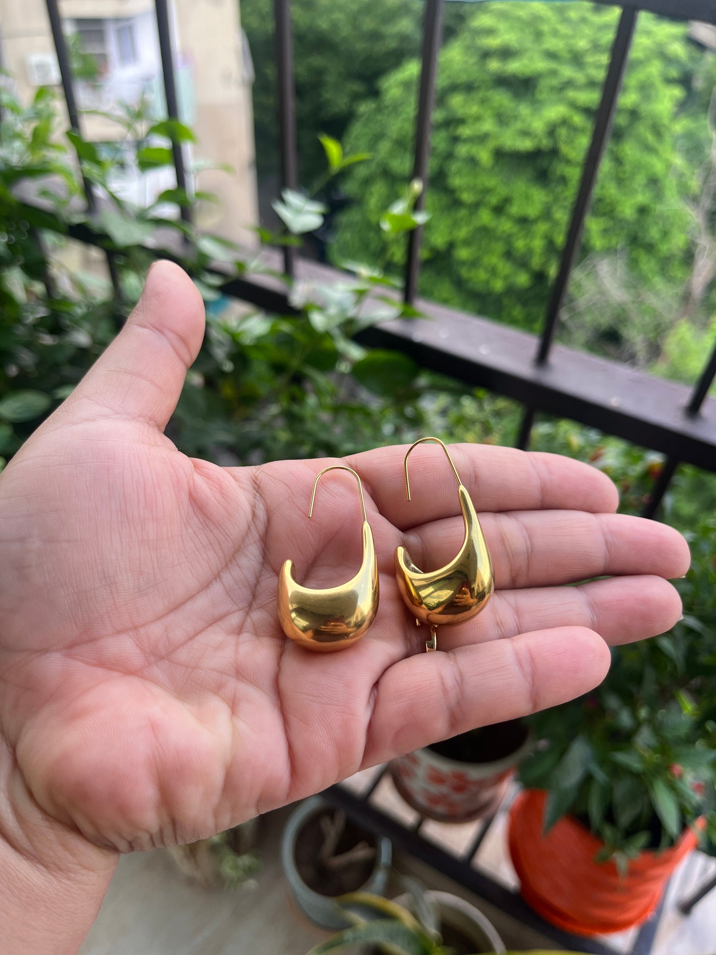 Long Heavy Open Hoops Earing
