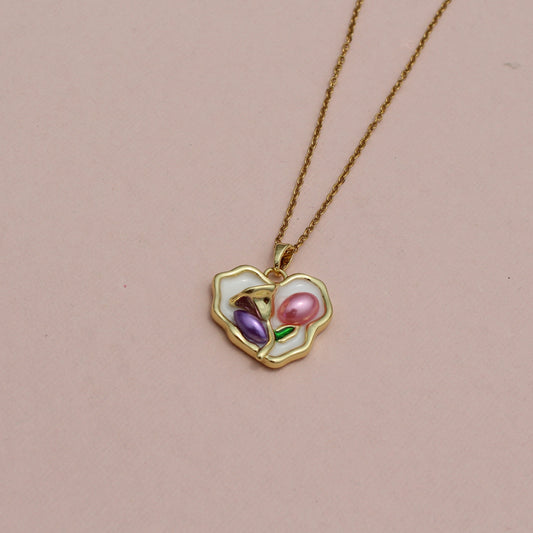 Anti Tarnish Gold Plated Necklace with Heart Shaped Vintage Pendant