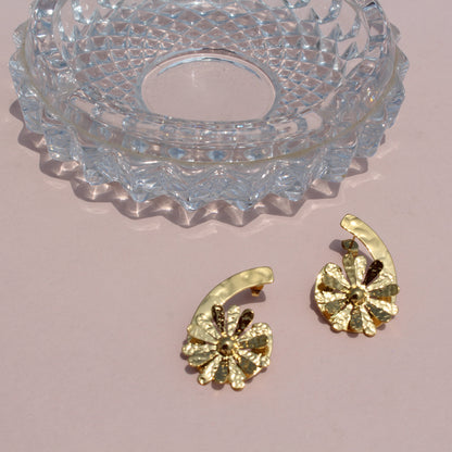 Anti-Tarnish Gold Plated Unique Flower Tops