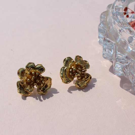 Anti-Tarnish Gold Plated Flower Tops
