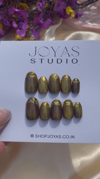 Cat Eye Press On Nails